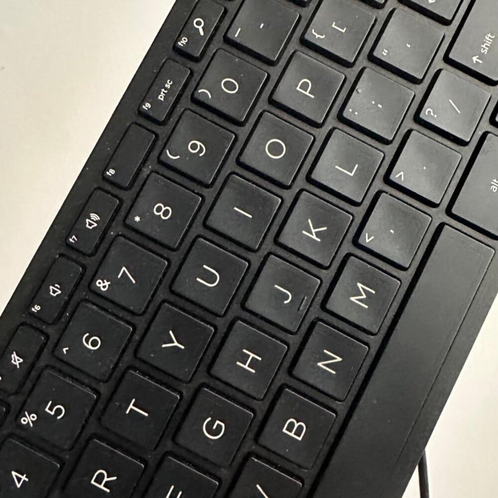 Keyboard - Picture 4 of 7
